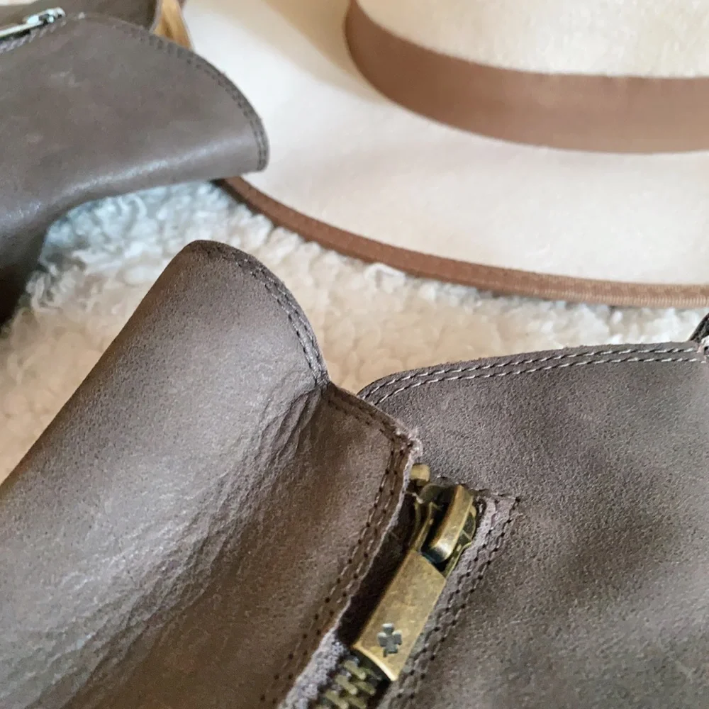 Lucky Brand the Bryton leather ankle boots - Picture 6 of 11